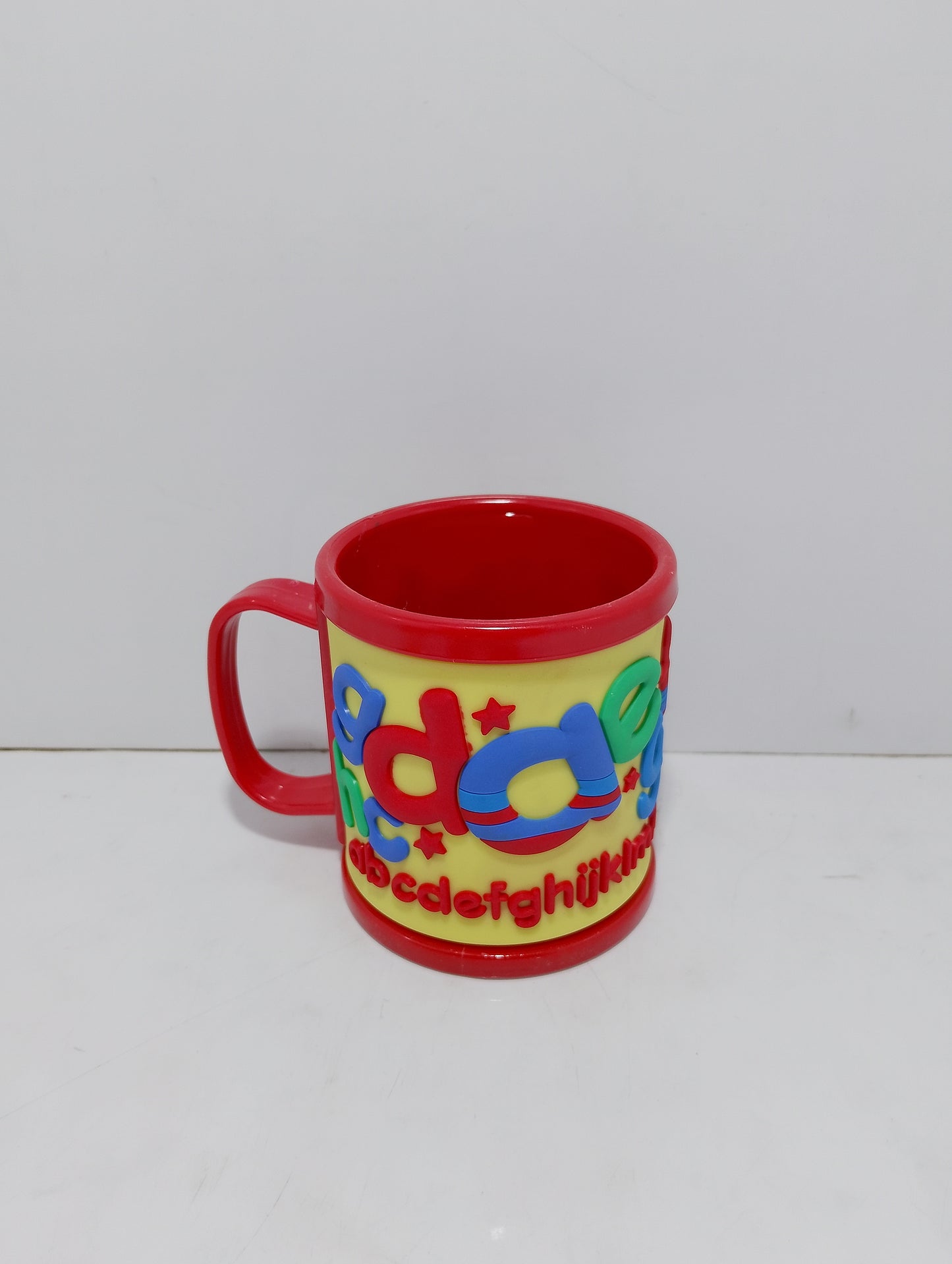 Decorative Mug with Handle - Durable Drinking Cup