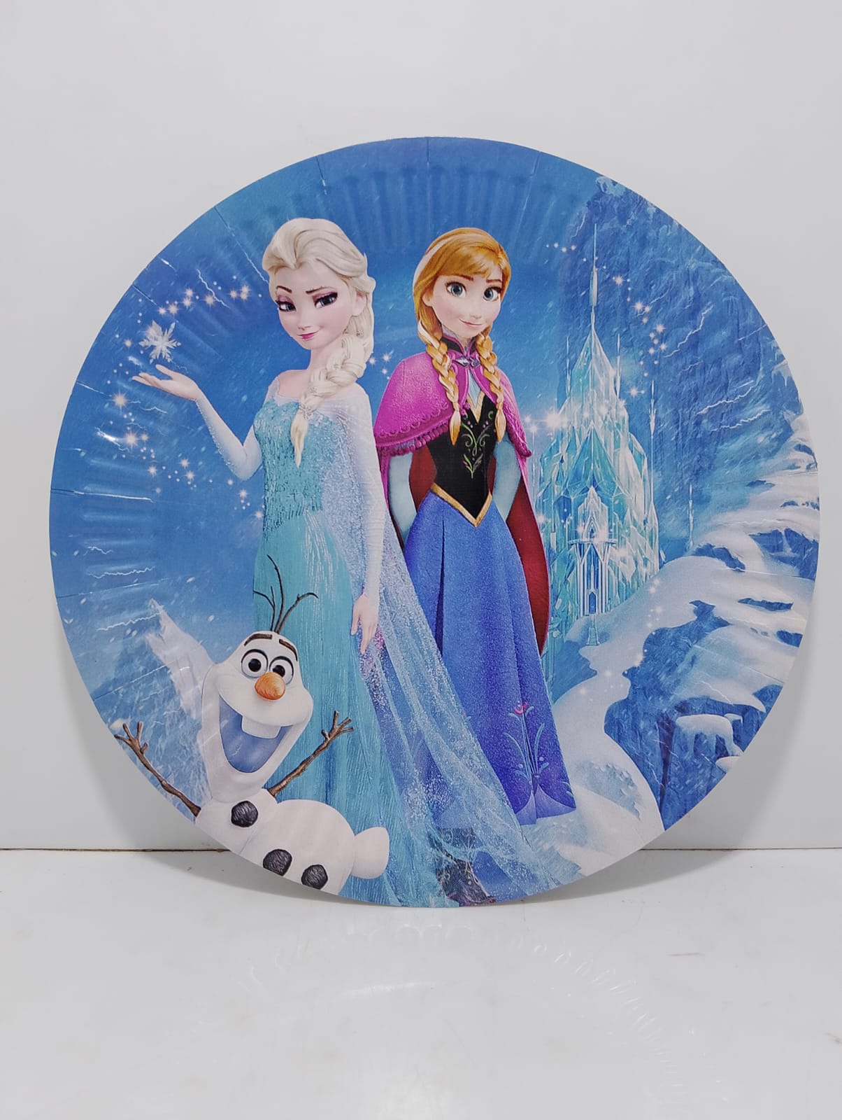 Pack of 10 Fun Minions & Frozen Themed Party Plates